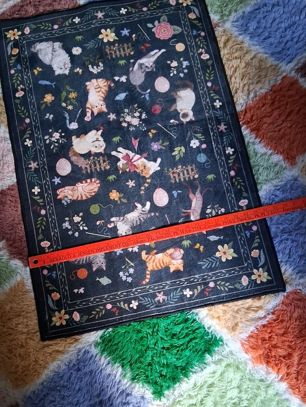 Decorative Black Cat-Print Area Rug, 2' x 3'